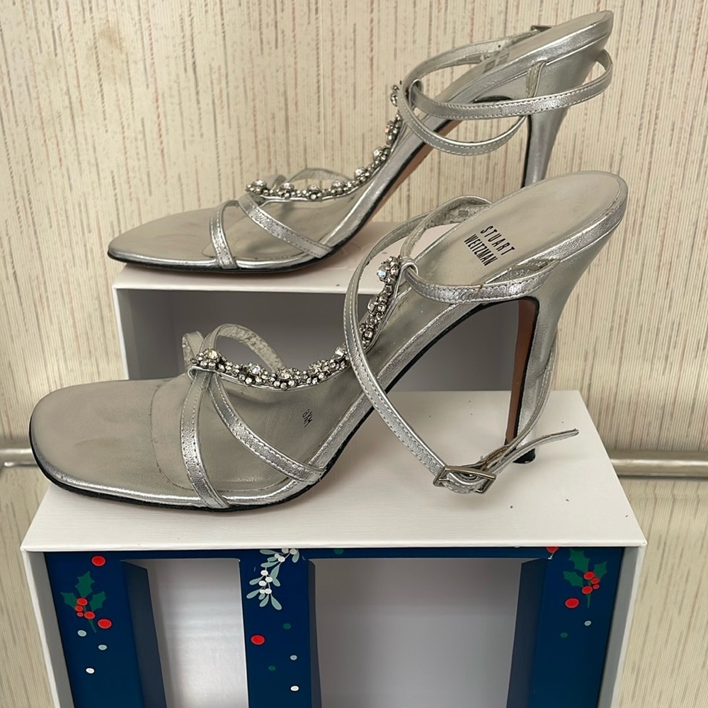 Stuart Weitzman Silver Heeled Sandals with Crystal Embellishments - Picture 3 of 5